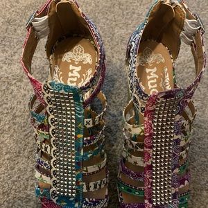 Womens 9 1/2 open tie wedge heel